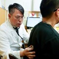 肺部白影非肺炎！竟是蛋白質沉積症 全肺灌洗恢復健康呼吸