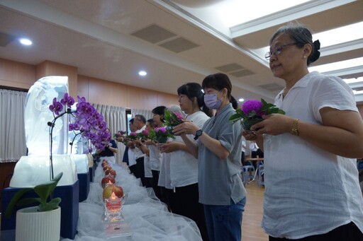 鳳山志玄文教首辦吉祥月 蔬食傳愛共善祈福正能量