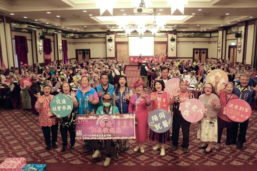 孤老旗袍重返舞台 華山中秋餐會重現風華