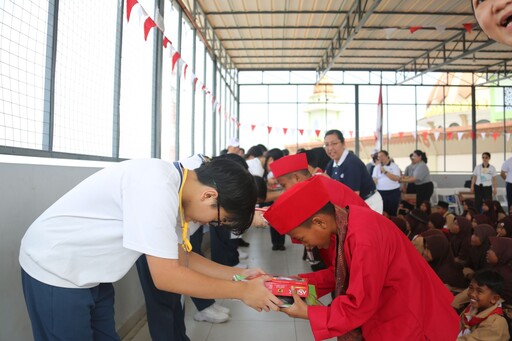 慈大附中印尼國際修學團 見證紅溪河大愛