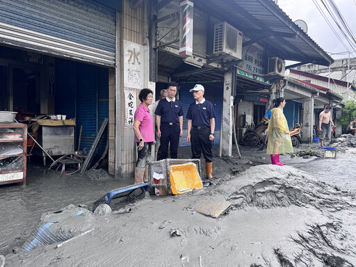 花蓮光復鄉淹水災情慈濟動員入災區關懷清掃