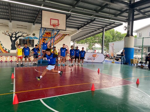 台灣世界展望會「籃海計畫」屏東開訓爆滿