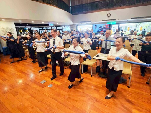 閱上雲端 臺南慈中國小部學生展現學習力