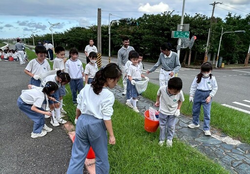 慈中二五手護洄瀾 慈大附中人人志工迎校慶