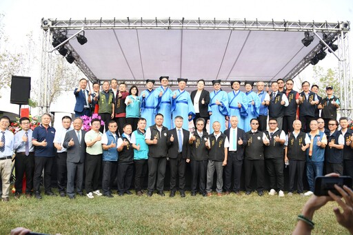 大林慈院中醫師談古今養生 從故宮藏書到AI辨體質展現中醫之美