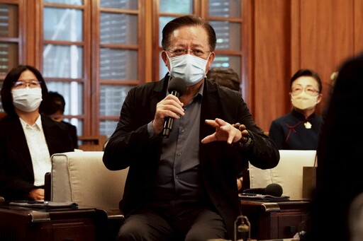 內政部長劉世芳前往花蓮靜思精舍拜會證嚴法師