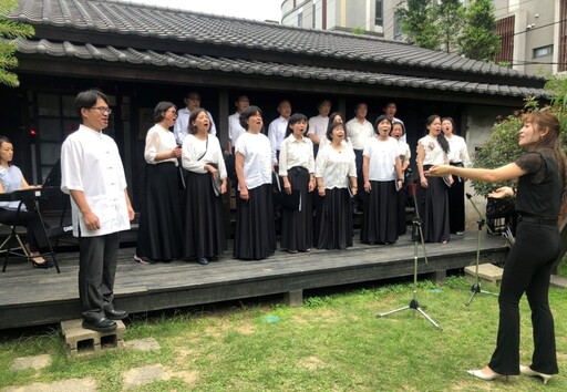 蕭如松藝術園區歌舞樂揚丨慶祝母親節溫馨感人