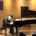 【夜市蔴油雞博士故事】台俄混血天才鋼琴家拉法葉（Rafael,曾紹洋）｜天才琴韻譜寫北莫愛情故事