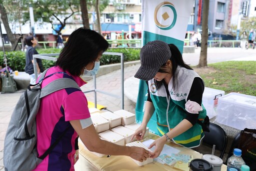 攜手愛地球｜第一金人壽推動夜市低碳減廢計畫