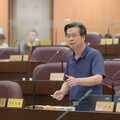 降肇事率擬調低駕駛年齡 市議員李光達：應加開桃小巴供長者搭乘