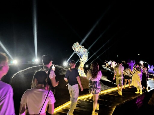 2025野柳石光夜訪女王6/28登場 光影藝術點亮夏夜奇岩
