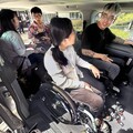 桃園推出三輪椅九人座福祉車 行動不便者出行更便利