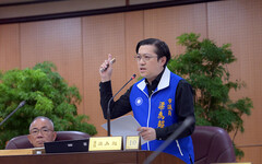 垃圾隨袋徵收上路在即 梁為超議員關注回收量與治水交通疑慮