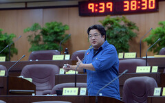 教師荒加劇長照量能受考驗 楊家俍議員要求市府加速整合