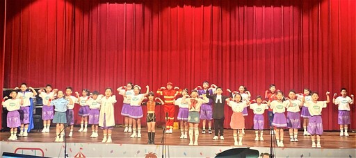 新北市小學英語歌唱競賽熱絡登場 學生老師同台較勁 場場精采萬眾期待