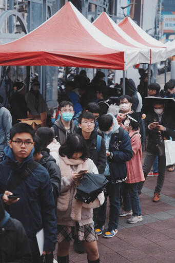 《吞吞龍大冒險》舉辦台北新春遊樂會 現場試玩送紅包 全新UR東方龍「敖焰」曝光