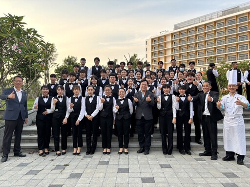 台應大餐飲系學生參與520總統就職國宴 楊正宏：國際水準的專業外場餐飲服務