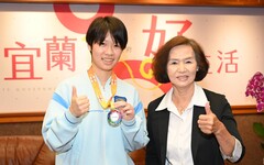 歐洲女子數學奧林匹亞競賽 宜蘭高中林昀臻獲銀牌