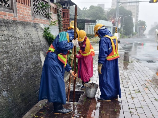 防堵登革熱 落實巡、倒、清、刷四原則