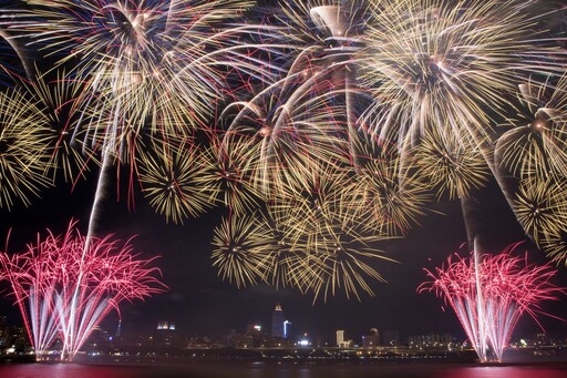 七夕情人節必衝！大稻埕煙火節、練愛分校、夏日花火市集超多活動 帶上另一半開啟戀夏之旅！