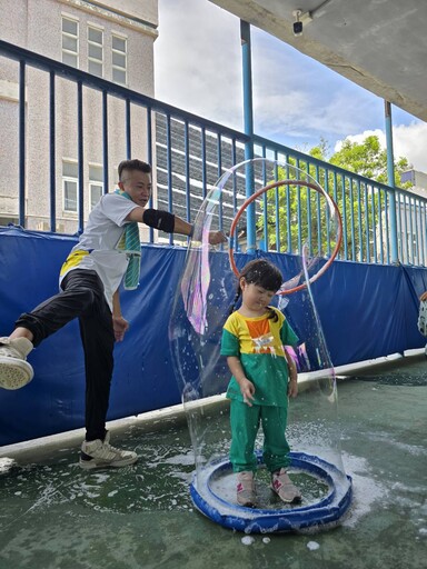 市幼開學迎新童樂會 歡樂滿校園