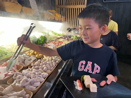 暖居私藏鍋物再送愛心暖胃大禮 家扶近百位親子共啖火鍋饗宴內心加倍感恩