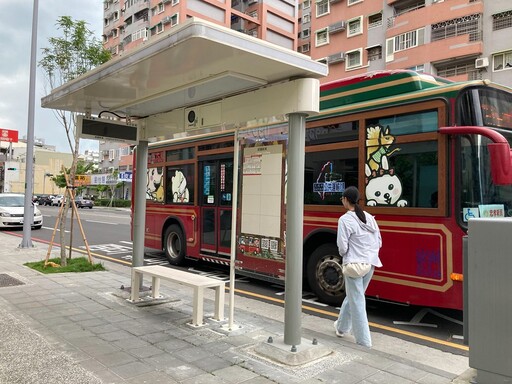 建構舒適公共運輸候車環境 嘉市再增設11座簡易候車亭