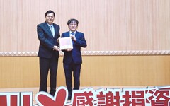 藝群集團董事長王正坤醫師捐贈母校台北醫學大學100萬元 演講分享人文關懷與建立醫療形象