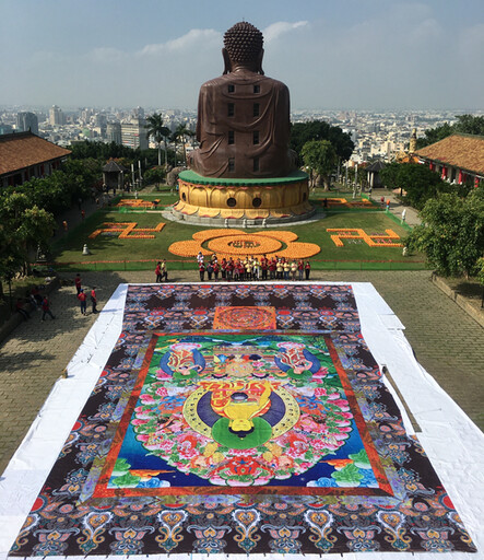 影音/開化寺創建三百週年 首見觀音媽偕舍利子遶境祈福