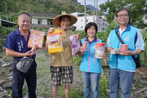 「愛讓我們聚在一起」 游淑貞引領團隊訪視獨居長者