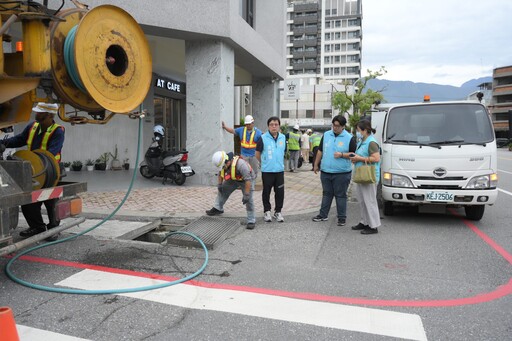 花蓮市加強清溝防颱作業 魏嘉彥期排水系統發揮功能