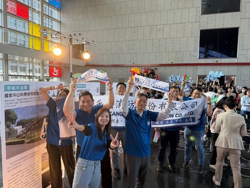 禾康消防獲頒「幸福職場五星獎」 總經理陳淞屏為東海大學校友楷模