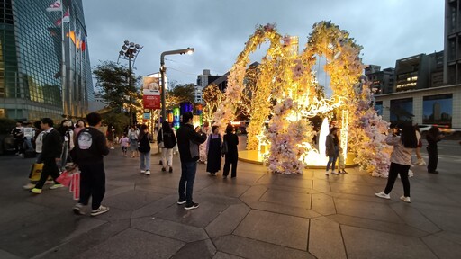 影音/2024聖誕節打卡新地標 台北耶誕城與101夢想高飛全新亮相