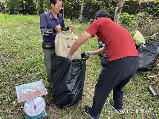 除「綠癌」換現金！林業保育署以每公斤計8元鼓勵民眾參與拔除工作