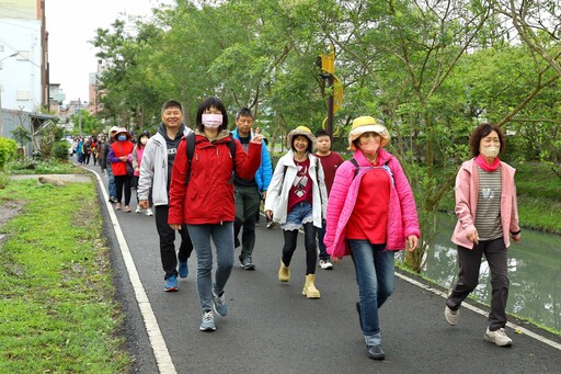 羅東鎮慶祝植樹節 傑出農民等35人獲表揚