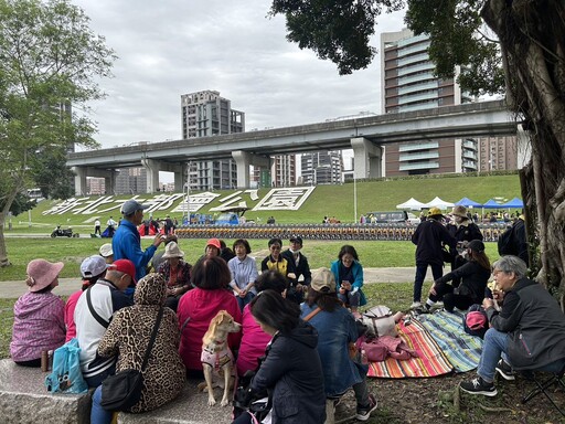 以騎乘YouBik和健走實踐減碳生活 佛光三好親子同樂日在大都會公園熱鬧登場