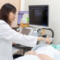 女姓非哺乳期乳頭出現分泌物 身體健康警訊宜儘早就醫檢查