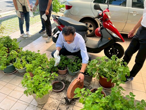 「攜手減菸蒂，讓嘉更美麗」 嘉義縣環保局號召民眾清理家園