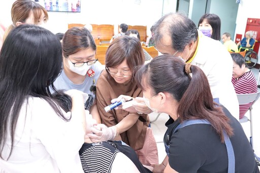 彰化醫院用愛呵護 攜手喜願家園守護精障者口腔健康