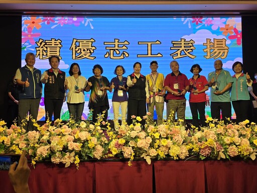 績優環保志工表揚 徐榛蔚：守護山海 永續是花蓮的日常