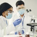 顯微鏡如何影響產業未來？科技進步下的微觀力量 創造宏觀改變