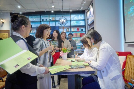 拯救地球生態、打造永續環境 李小敏、李盈攜手出書分享100個成功案例