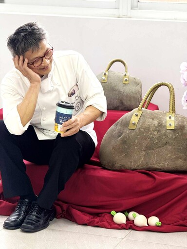 台北喜來登食藝中心主廚黃銘波 藝展鴻圖雕塑曠世巨作
