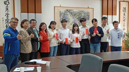 杏壇之光 南投高中校長傅國樑榮獲師鐸獎