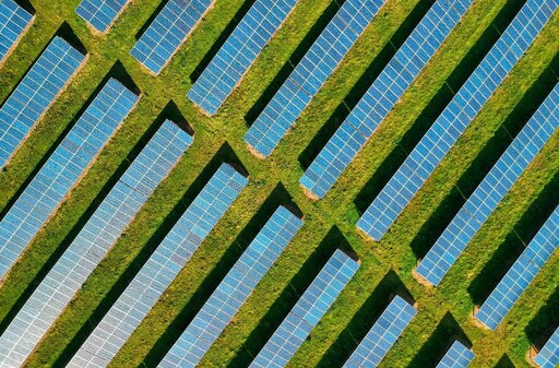 企業能源轉型藍圖：從基礎建置到智慧化管理的新趨勢！