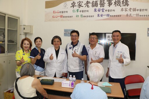 不只義剪 更是傳承 永和聯合義剪活動邁入第23年 800位長輩感受重陽溫暖