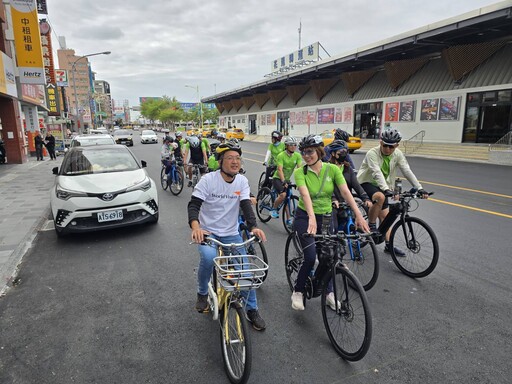 仁寶愛心車隊公益單車行10年 陪伴展望會扶助弱勢義舉感人