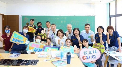 114年國中教育會考登場 黃敏惠市長巡視考場為考生加油打氣