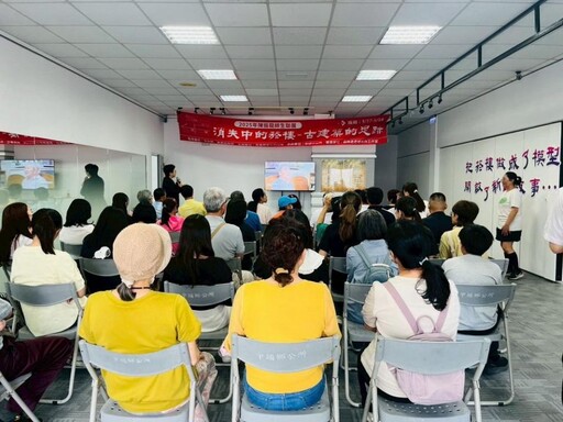 國寶級模型藝師陳振龍師生展 「消失中的菸樓 古建築的足跡」