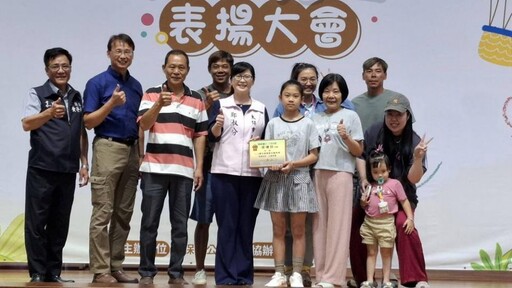 114年太保市模範兒童表揚 鄭淑分市長頒獎勉勵品格與成就並重